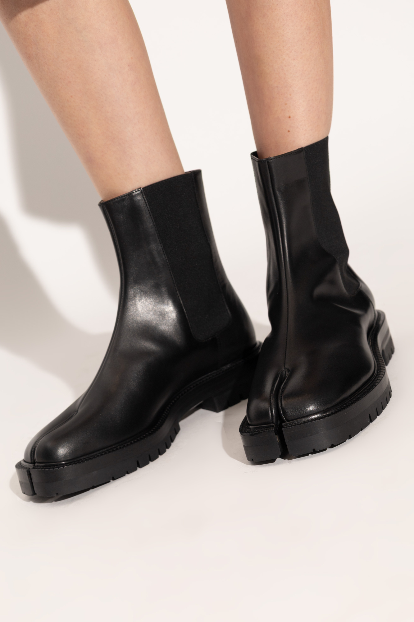 Maison Margiela Chelsea boots with 'tabi' cut-out | Women's